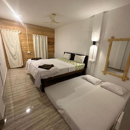 Rosa Mystica Bed & Breakfast Cola Exterior photo